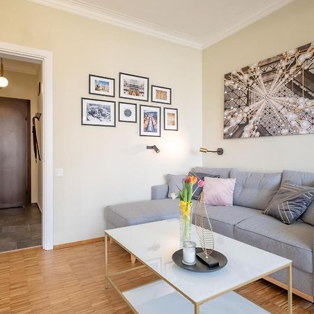 Sunrise 1Bdrm View Apartment Ndk Congress Centre Sofia Bagian luar foto