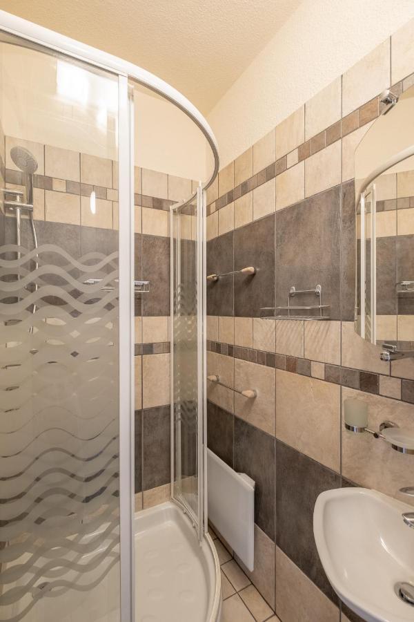 Sunrise 1Bdrm View Apartment Ndk Congress Centre Sofia Bagian luar foto