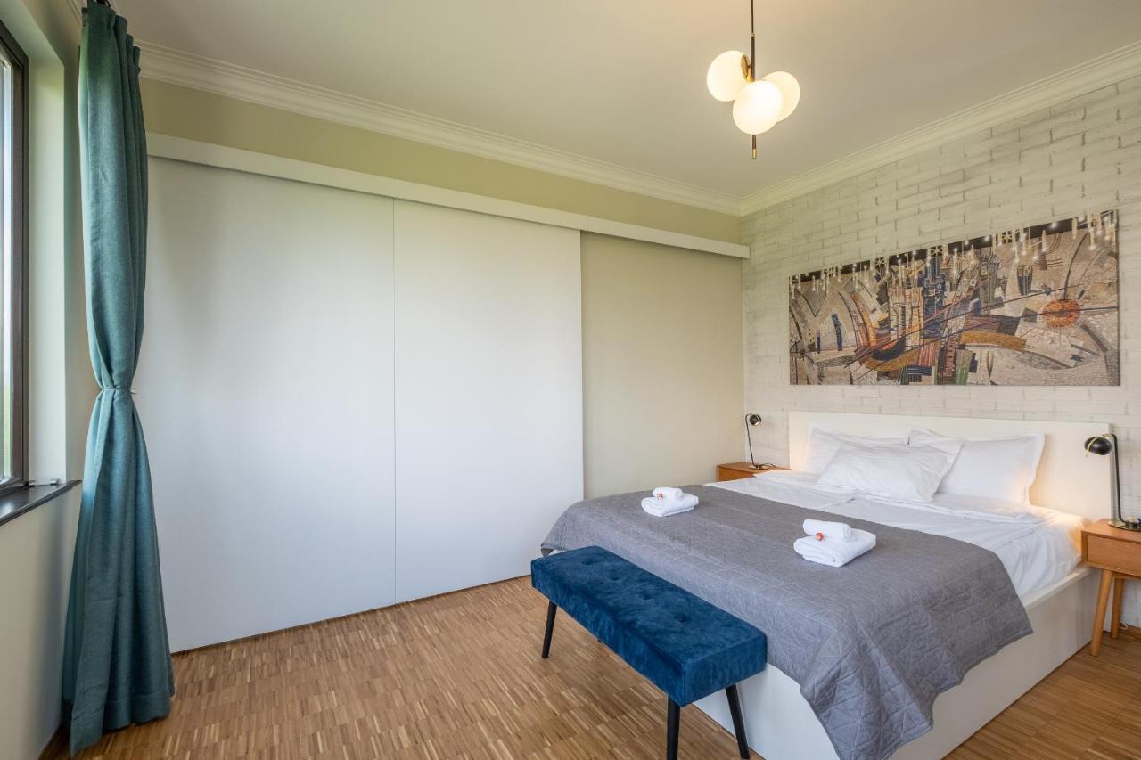 Sunrise 1Bdrm View Apartment Ndk Congress Centre Sofia Bagian luar foto