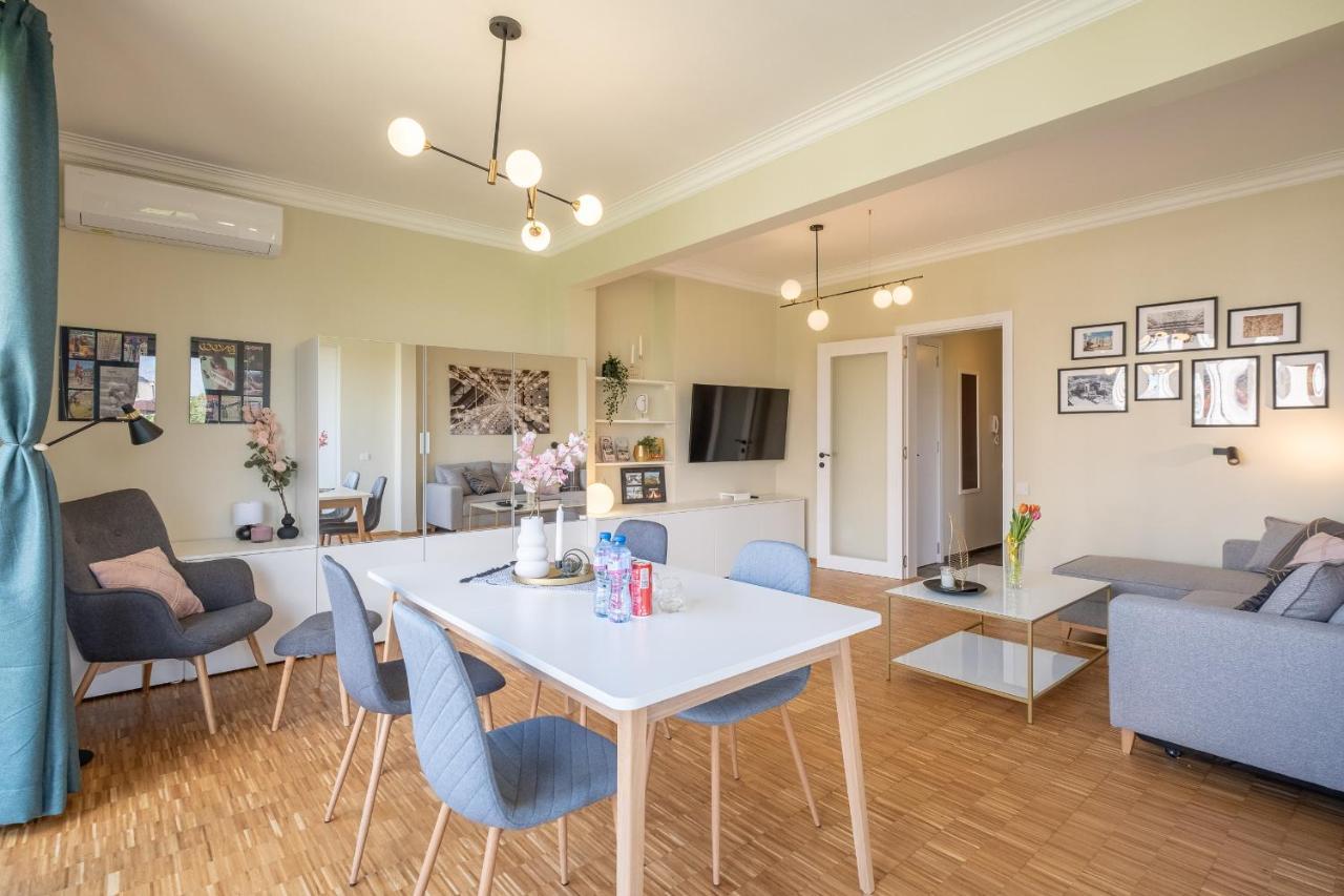 Sunrise 1Bdrm View Apartment Ndk Congress Centre Sofia Bagian luar foto